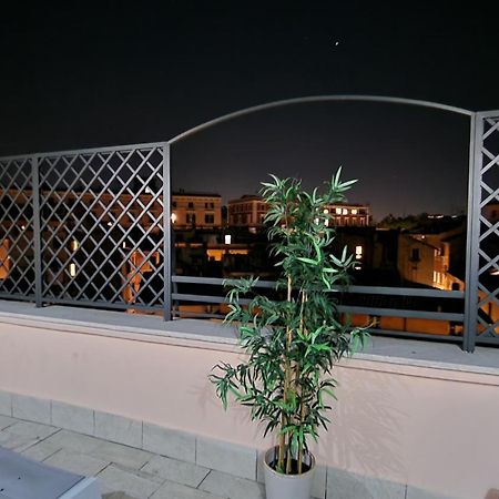 Luxury Top Floor In Trastevere โรม ภายนอก รูปภาพ