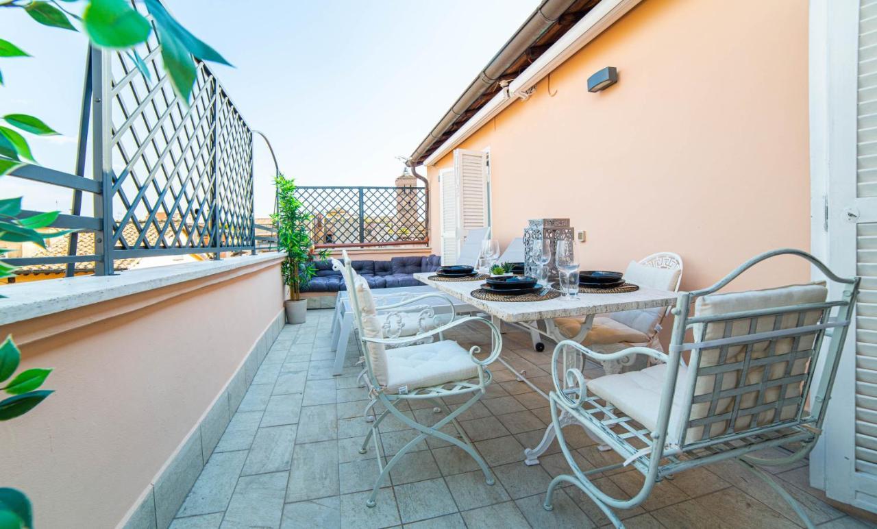 Luxury Top Floor In Trastevere โรม ภายนอก รูปภาพ