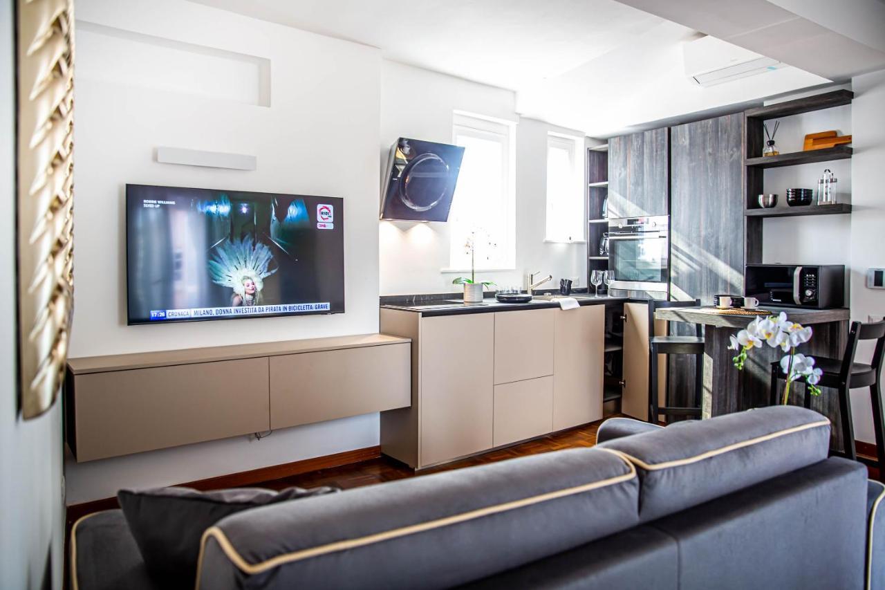 Luxury Top Floor In Trastevere โรม ภายนอก รูปภาพ