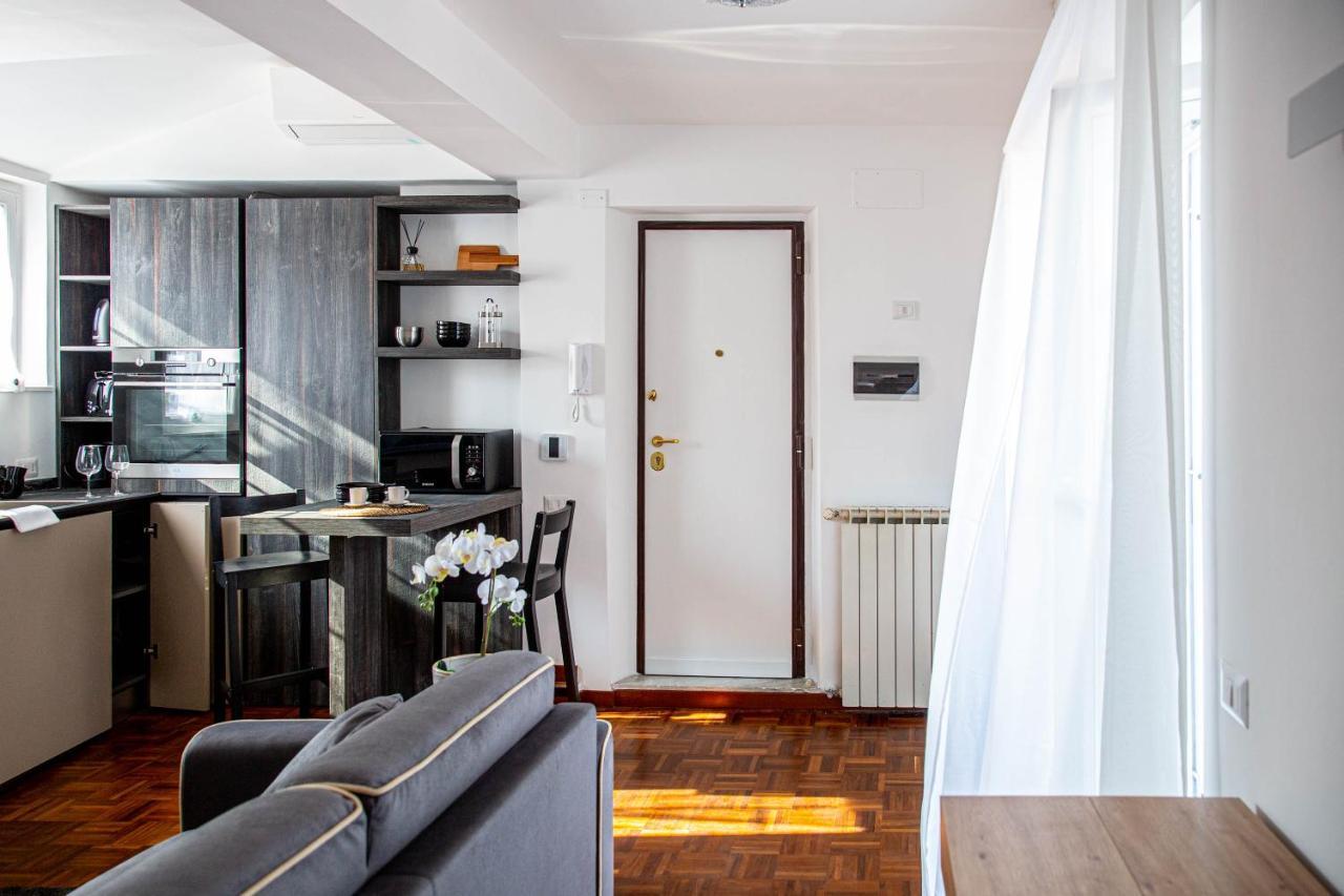 Luxury Top Floor In Trastevere โรม ภายนอก รูปภาพ