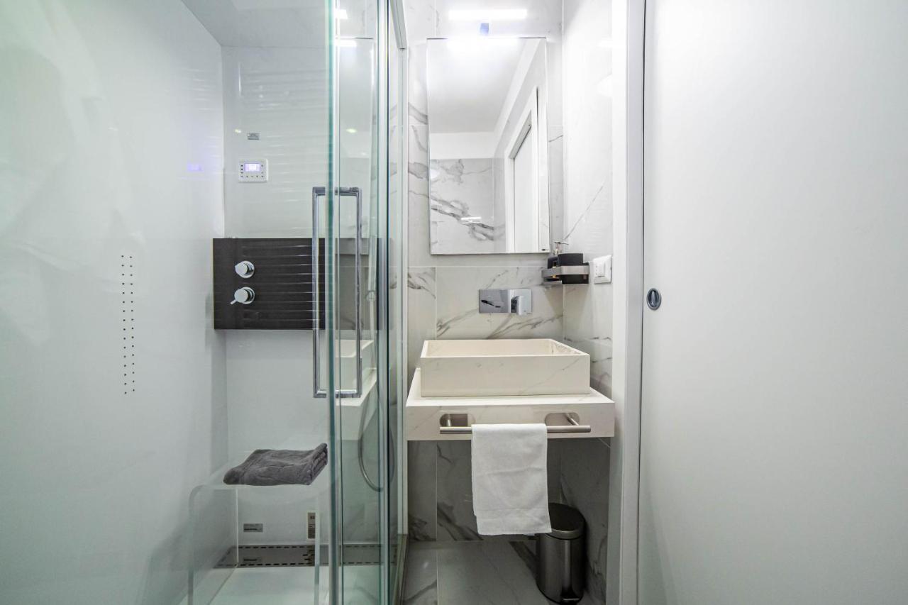 Luxury Top Floor In Trastevere โรม ภายนอก รูปภาพ