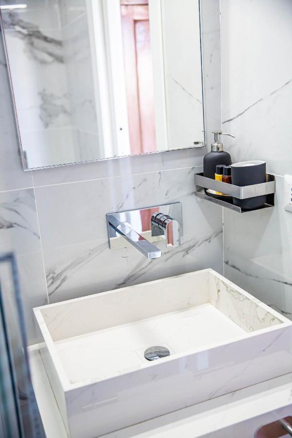 Luxury Top Floor In Trastevere โรม ภายนอก รูปภาพ