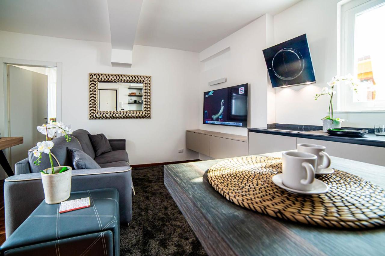 Luxury Top Floor In Trastevere โรม ภายนอก รูปภาพ