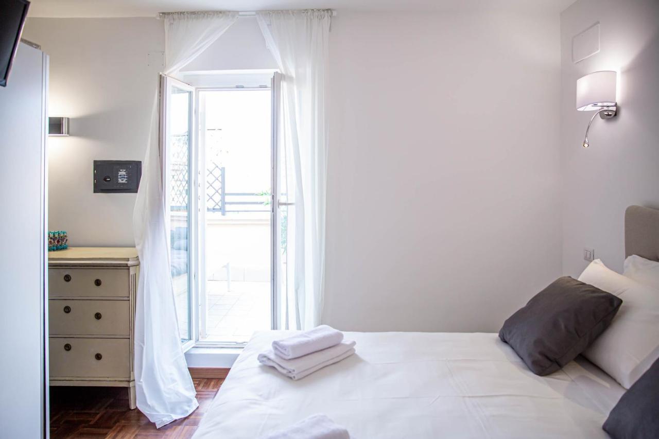 Luxury Top Floor In Trastevere โรม ภายนอก รูปภาพ