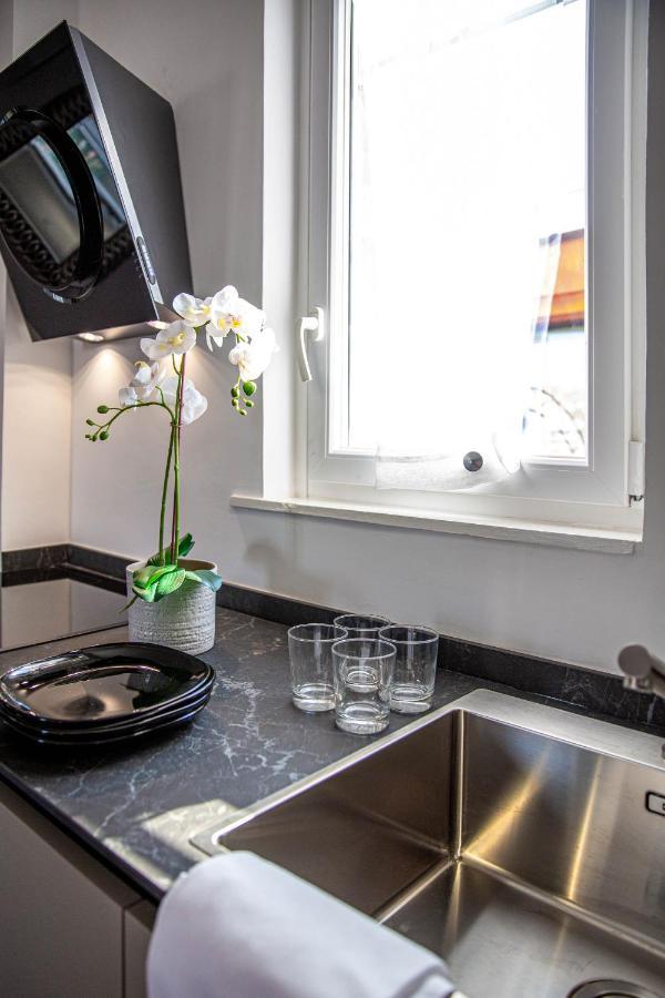 Luxury Top Floor In Trastevere โรม ภายนอก รูปภาพ